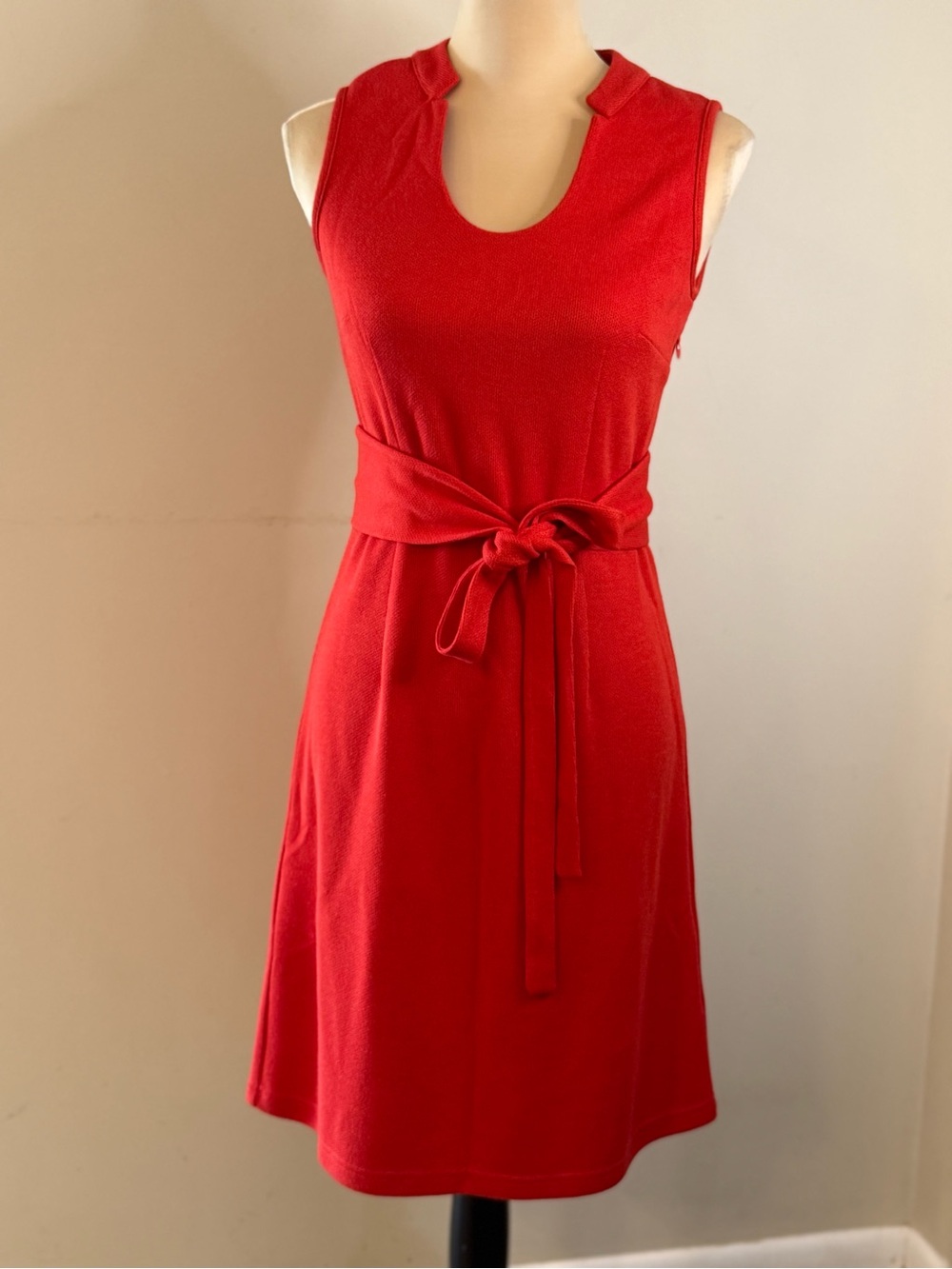 Ellie Kai red knit sleeveless midi dress with belt festive chic SZ 0 FLAW(belt)